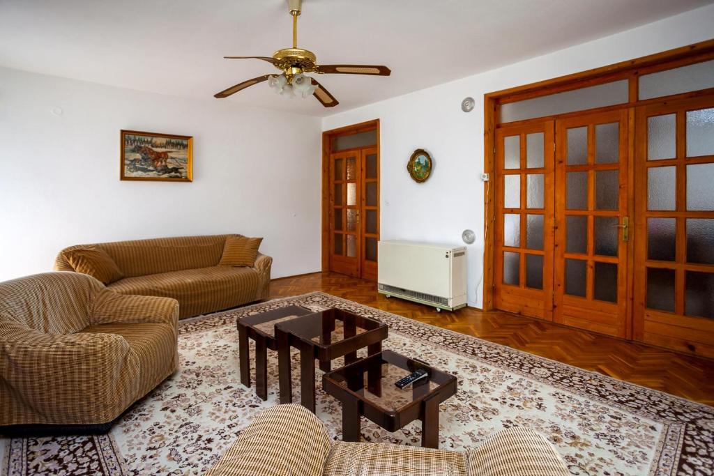 Apartments Ratkovic Tivat Exterior photo